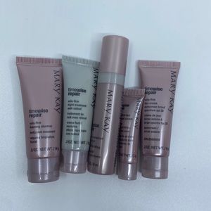 Mary Kay Volu Firm To Go Skincare Set